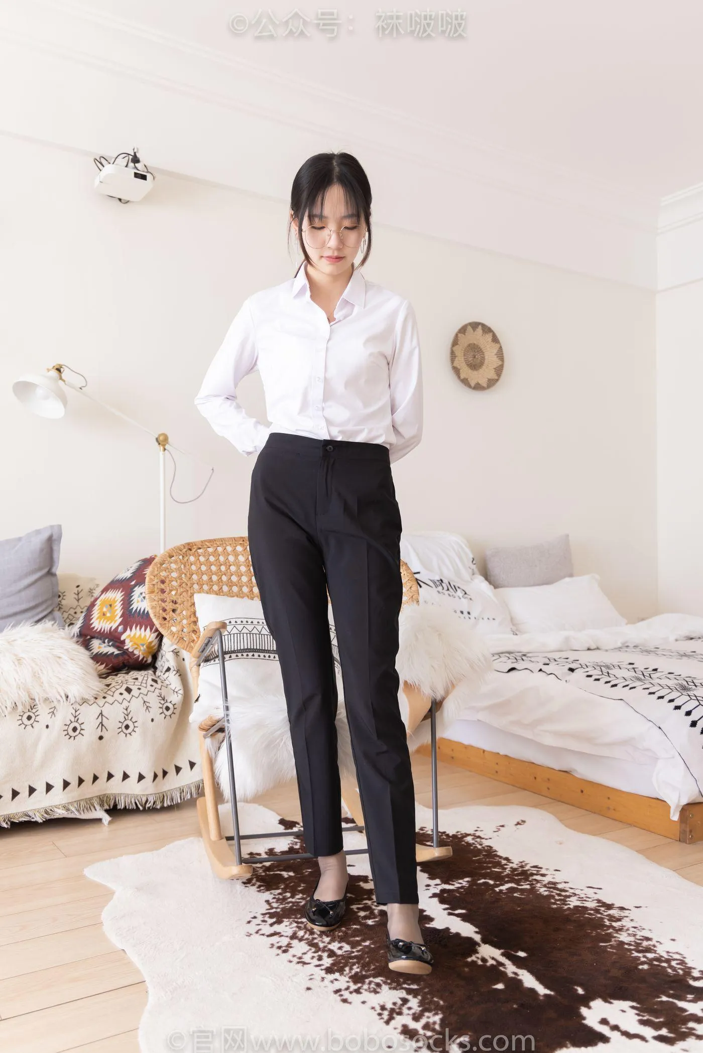 [BoBoSocks袜啵啵]NO.085 小甜豆-平底鞋、短灰丝、短肉丝 [140P]插图3